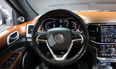 Grand Cherokee