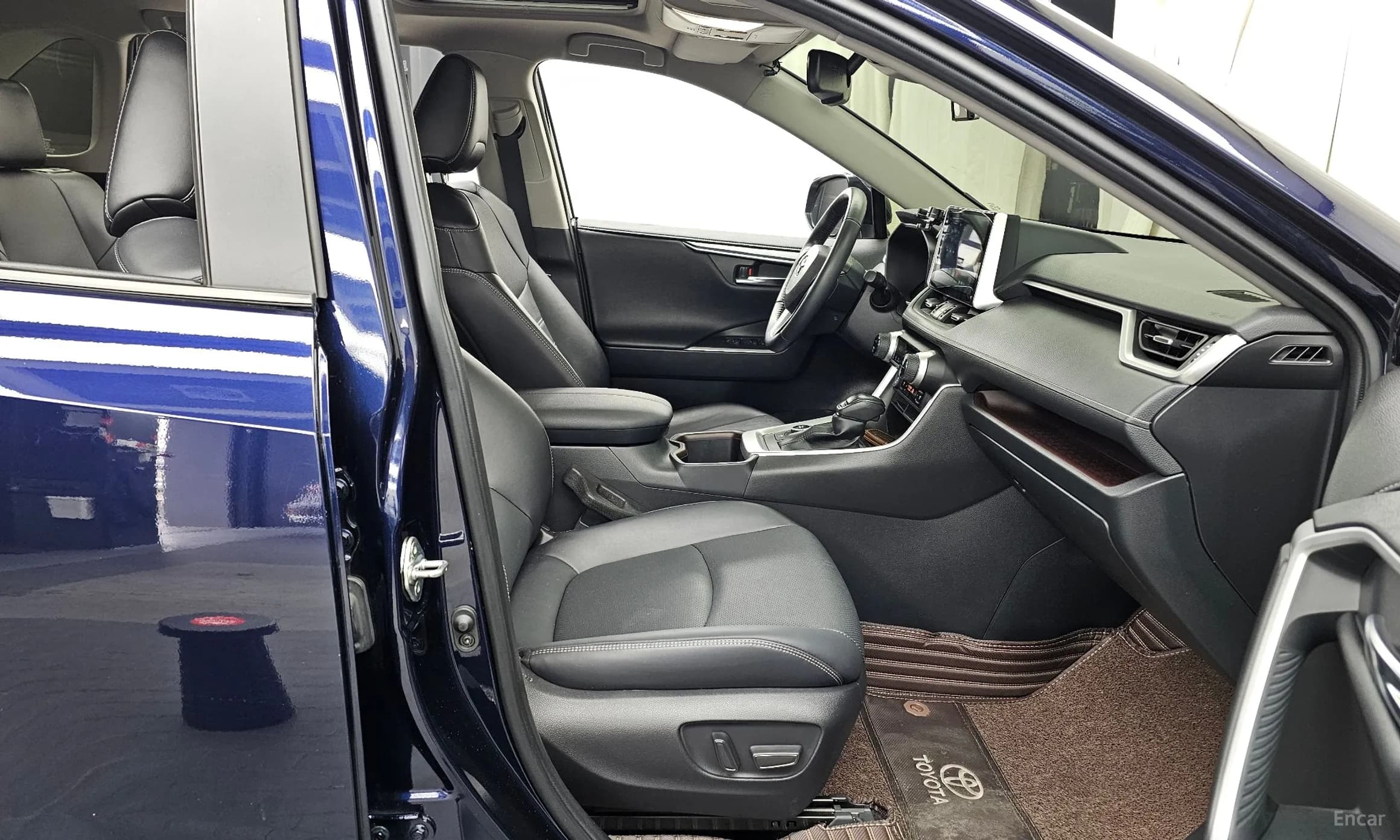 RAV4 5th Generation