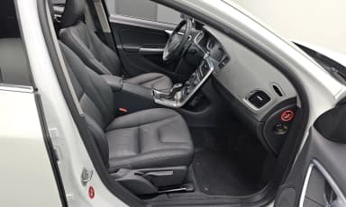 S60