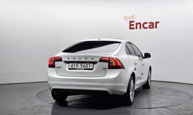 S60