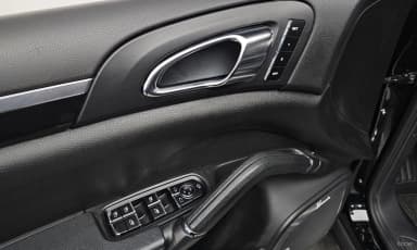 New Cayenne