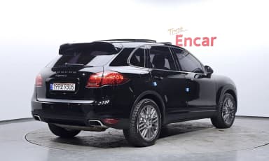 New Cayenne