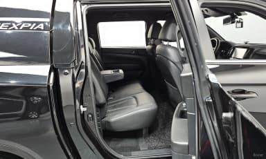 Rexton Sports Khan