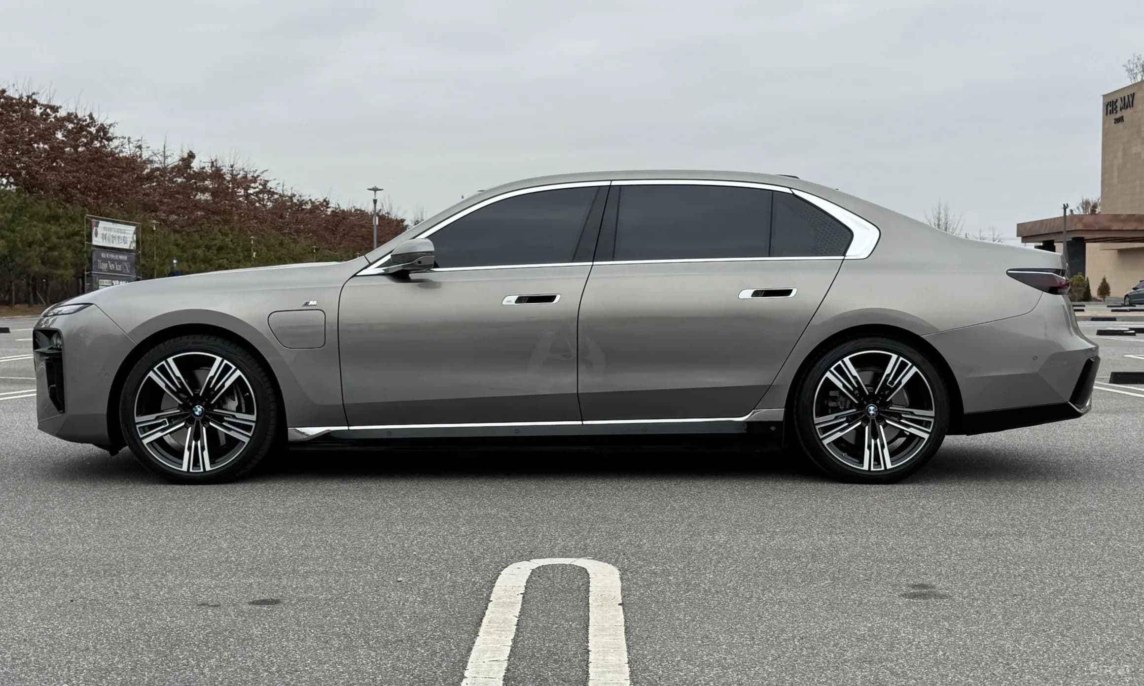 7 Series (G70)