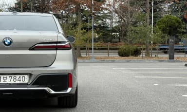 7 Series (G70)