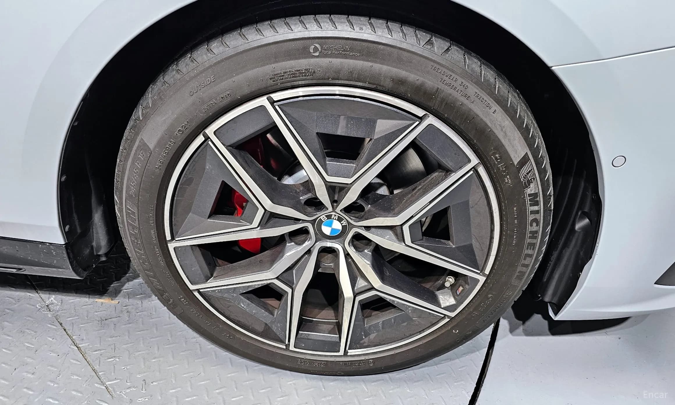 5 Series (G60)