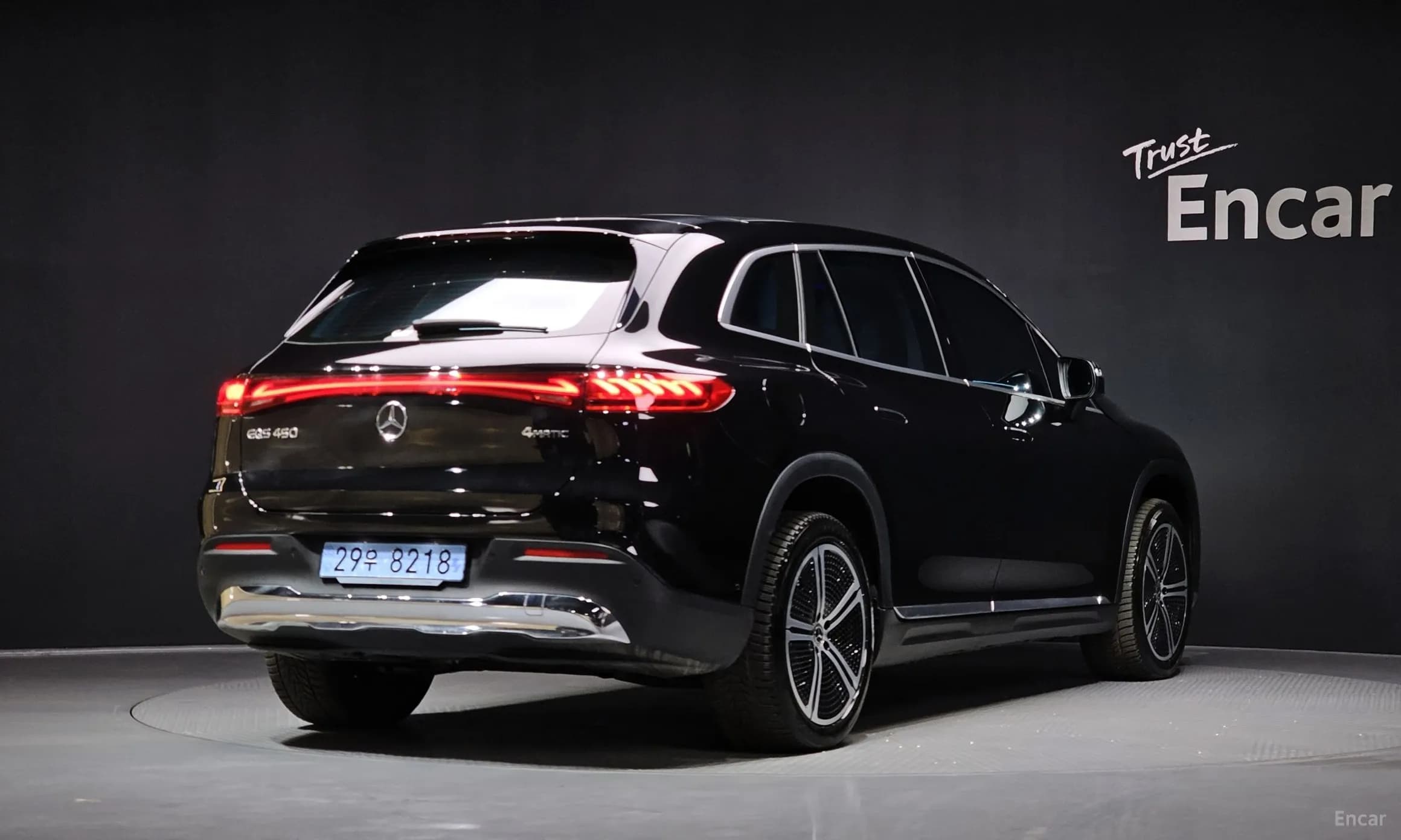 EQS SUV X296