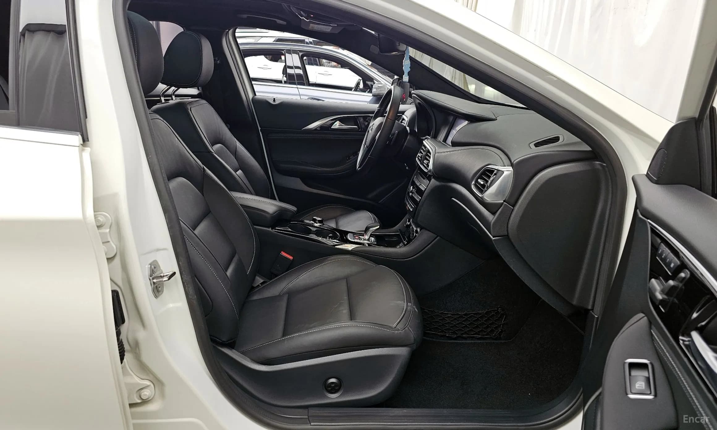 Q30