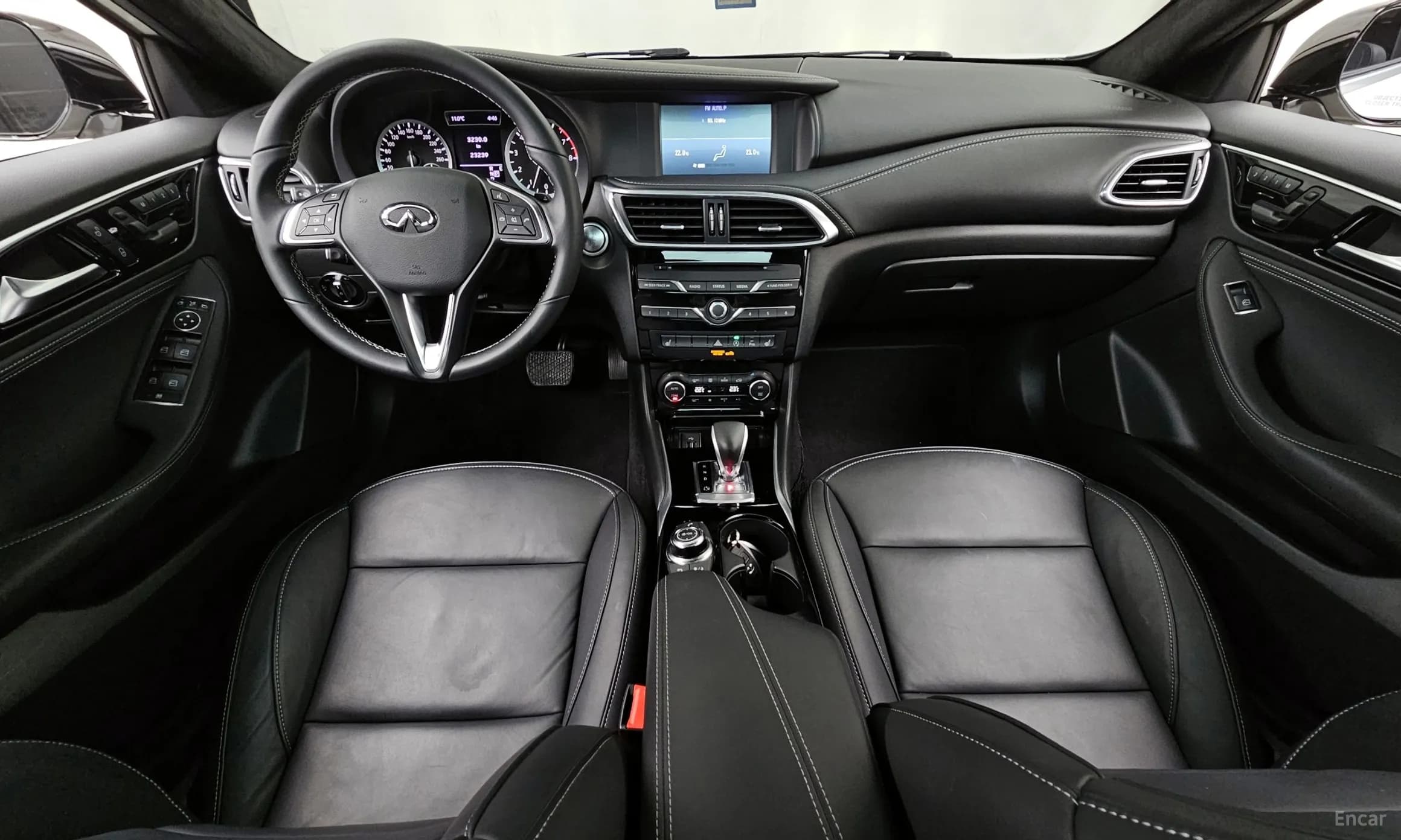 Q30