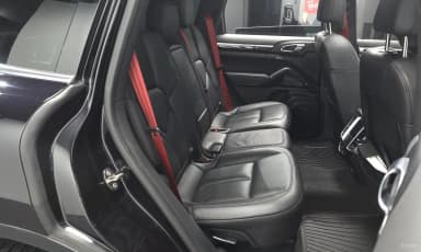 New Cayenne