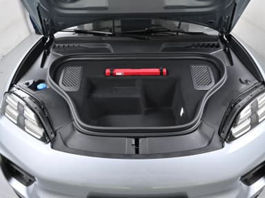 Macan EV