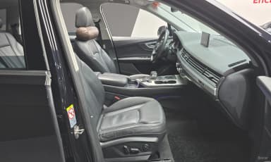 Q7 (4M)