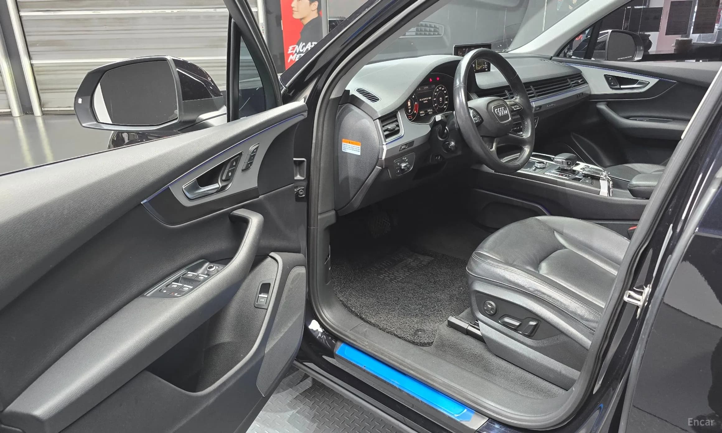 Q7 (4M)