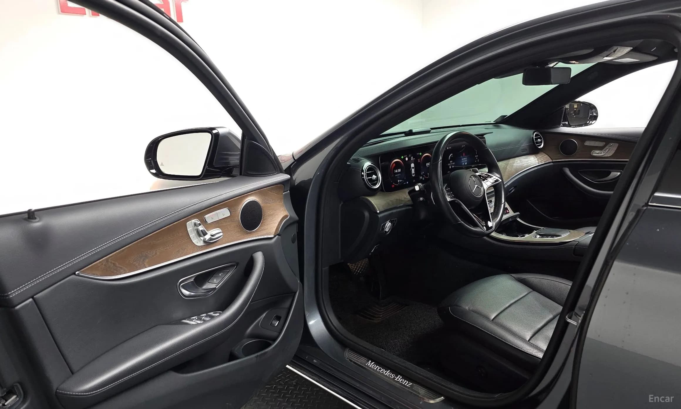 E-Class W213