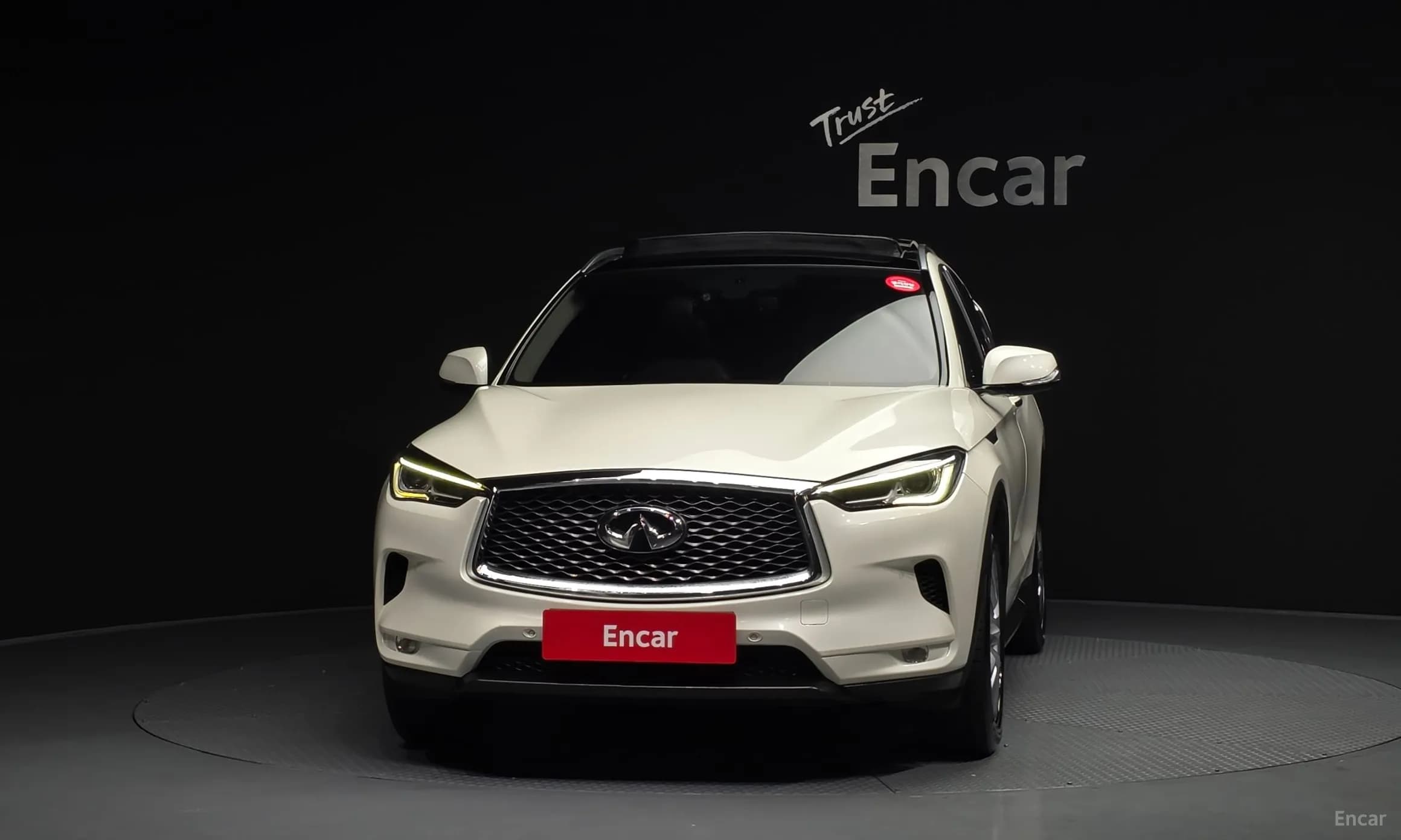 QX50 (P71A)