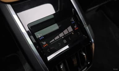 S90