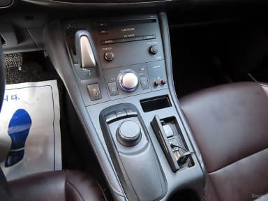 CT200h