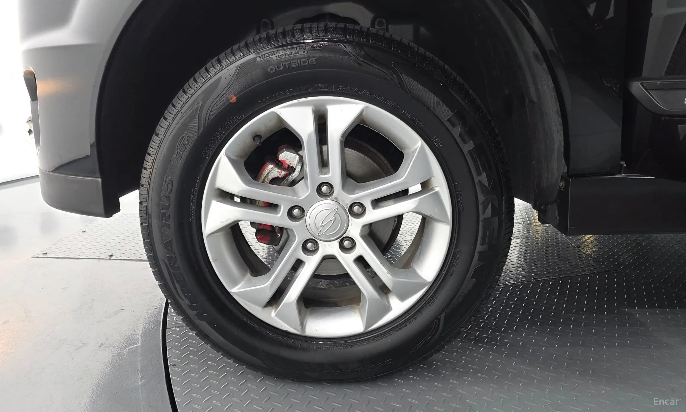 Korando Sports