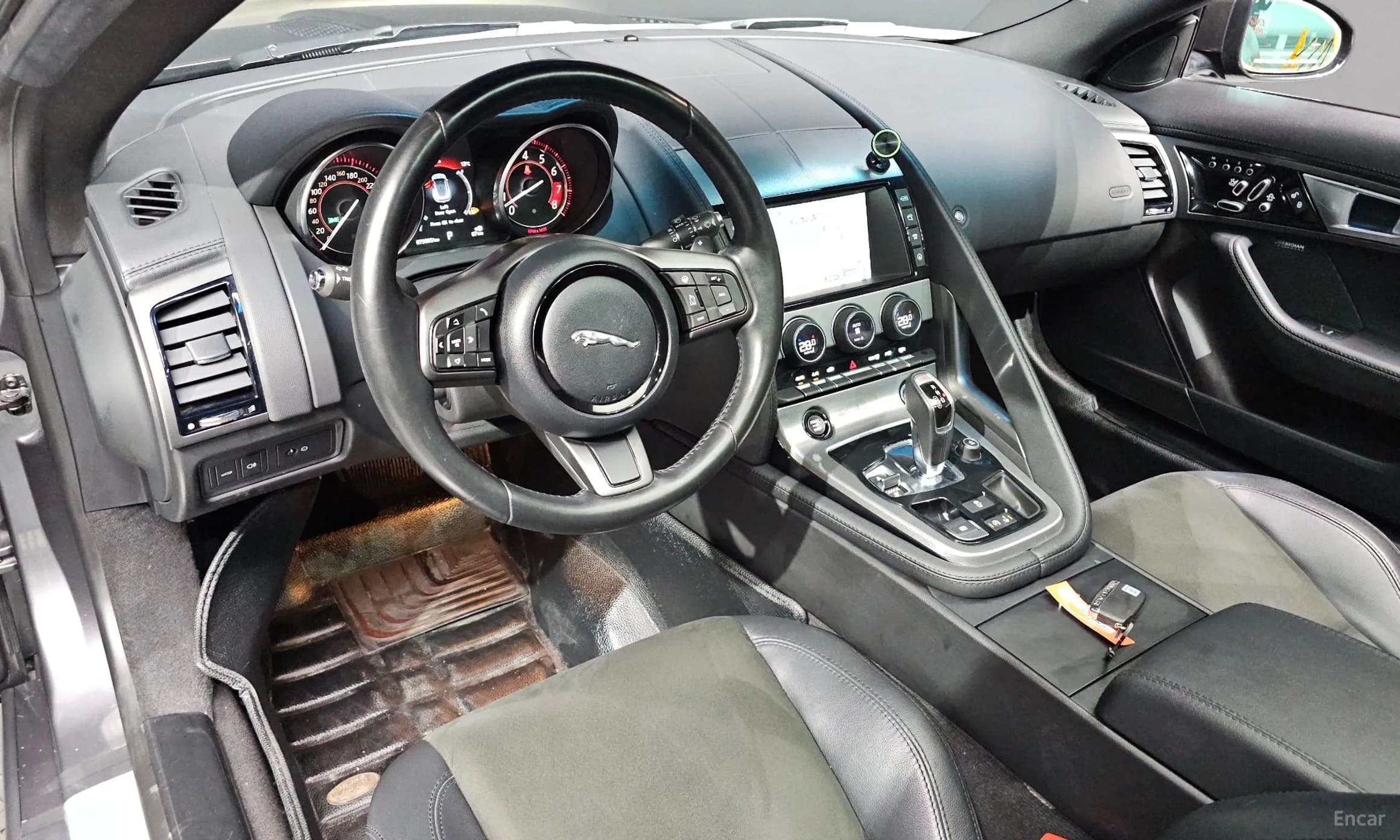 F-TYPE