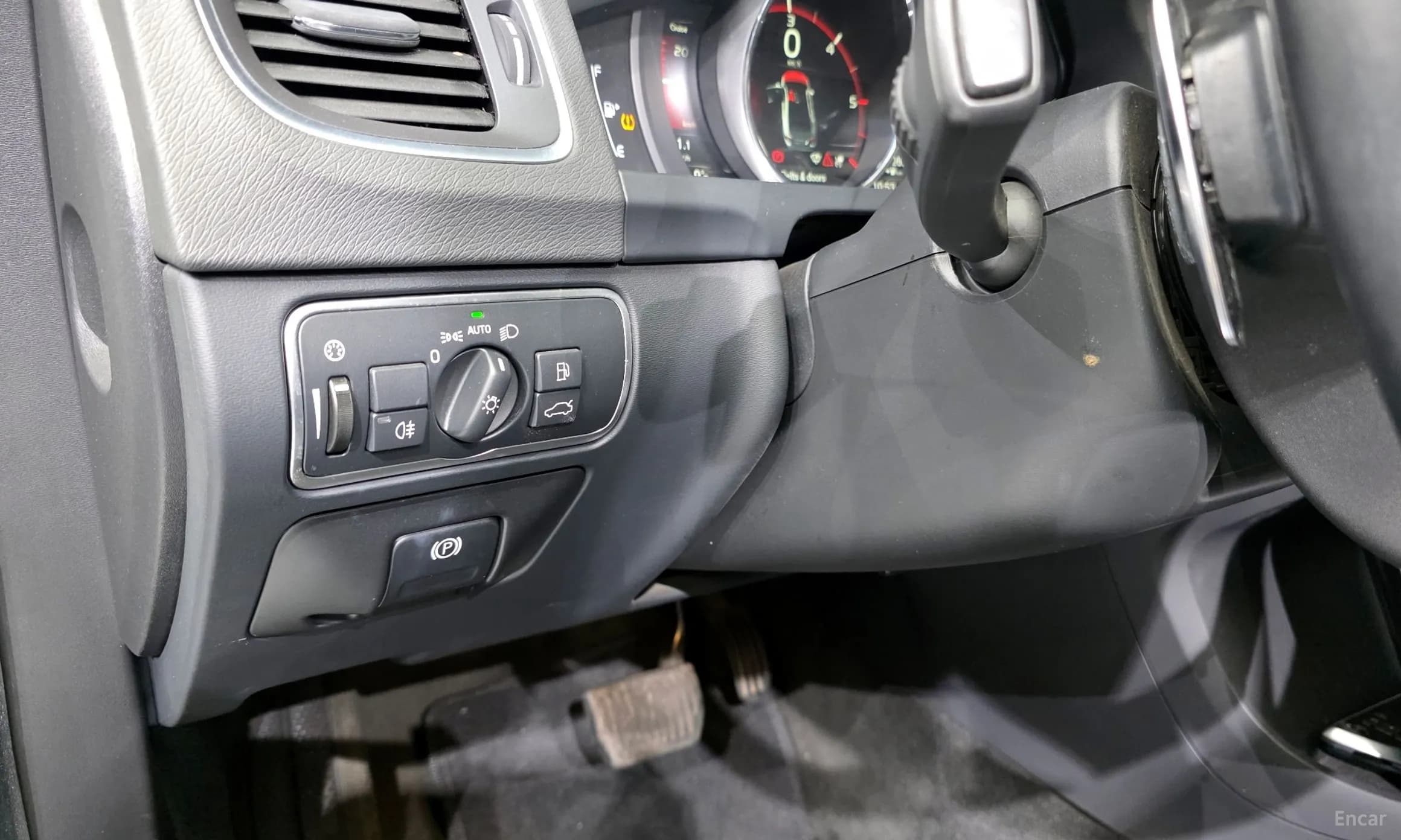 S60