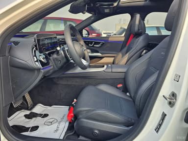 E-Class W214
