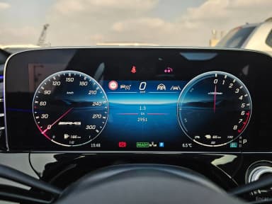 E-Class W214