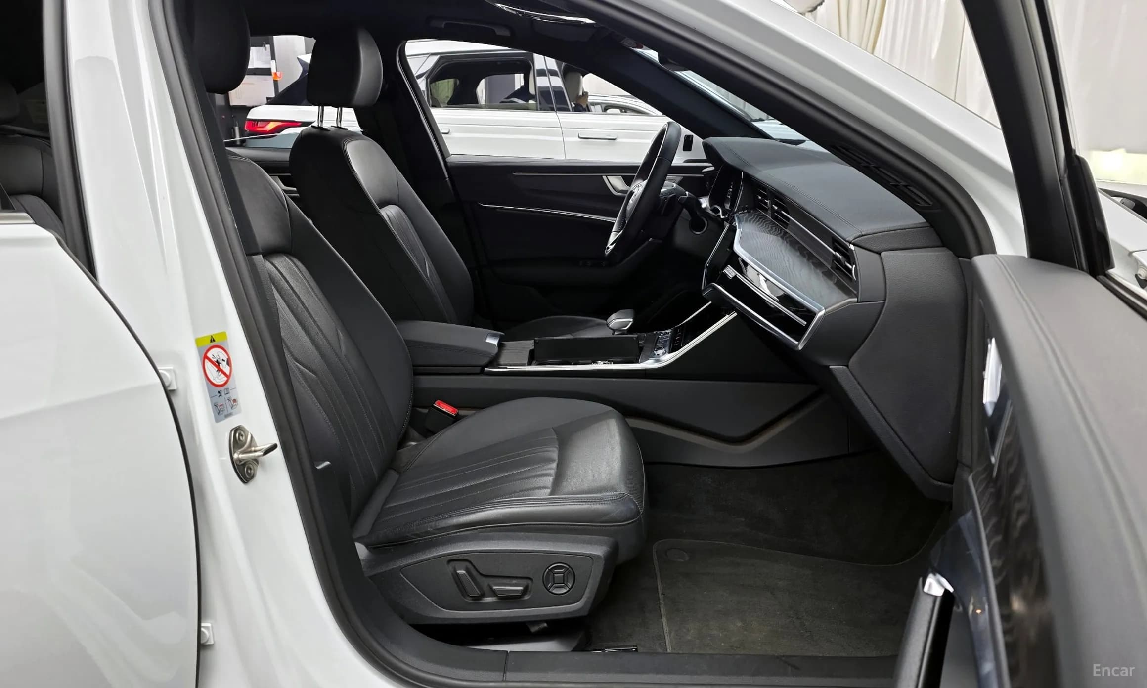 A6 (C8)