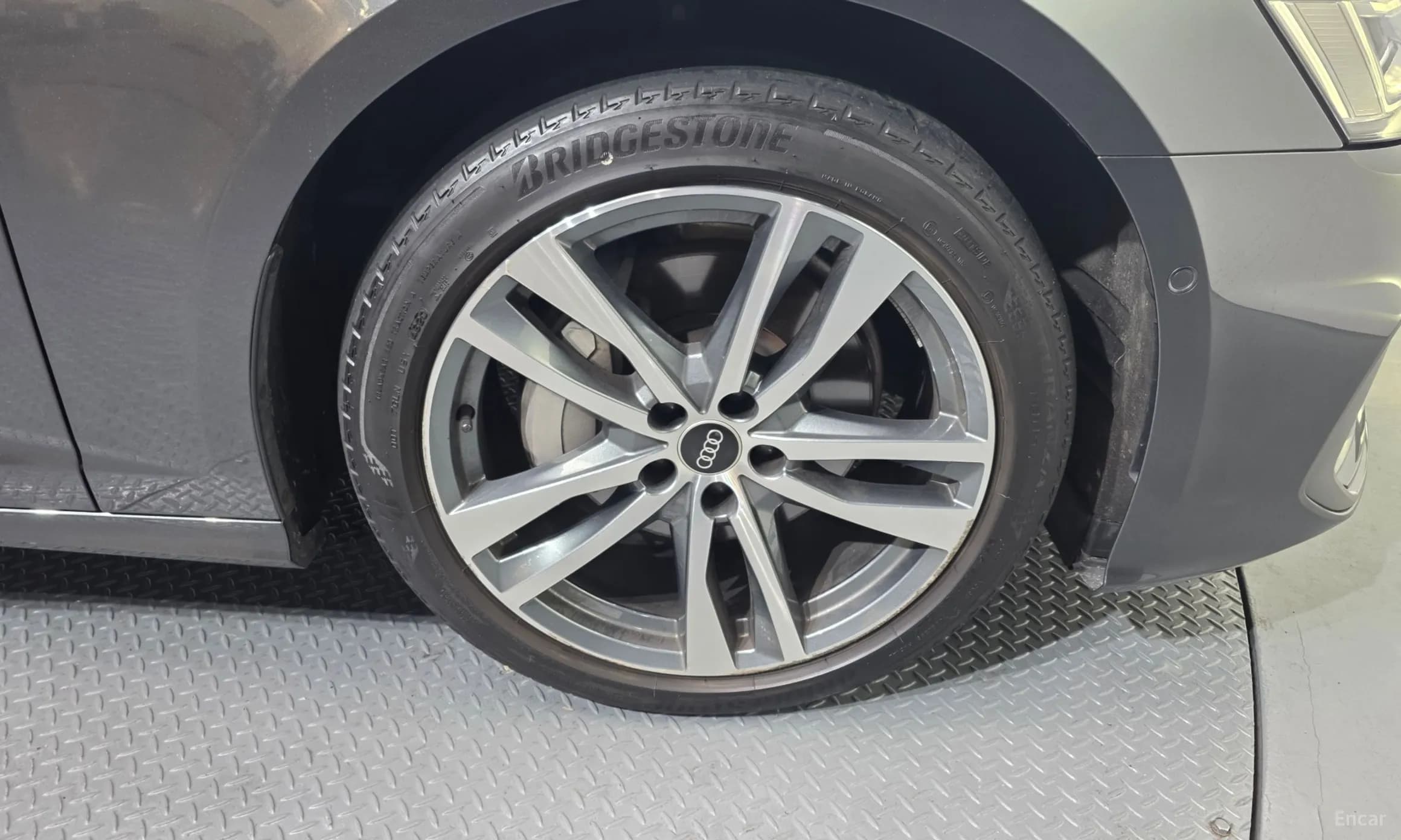 A6 (C8)