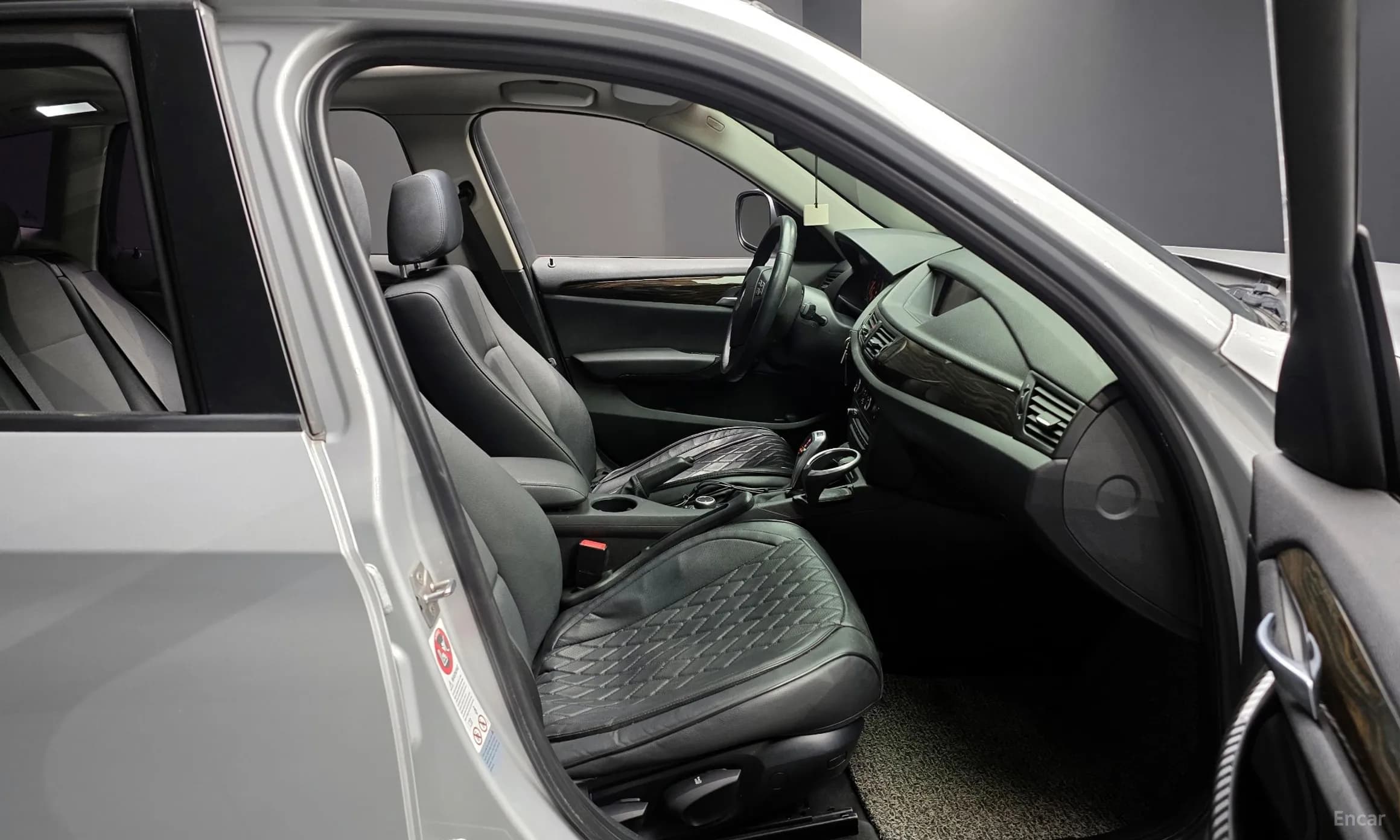 X1 (E84)