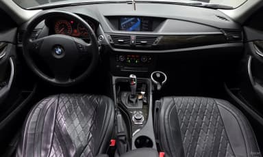X1 (E84)