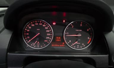 X1 (E84)