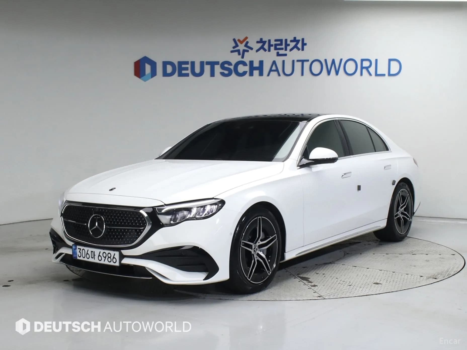 E-Class W214