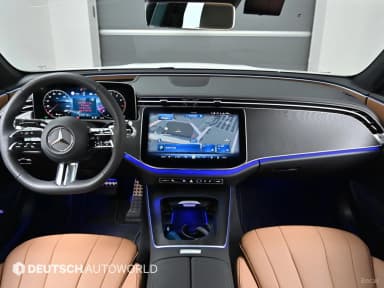 E-Class W214
