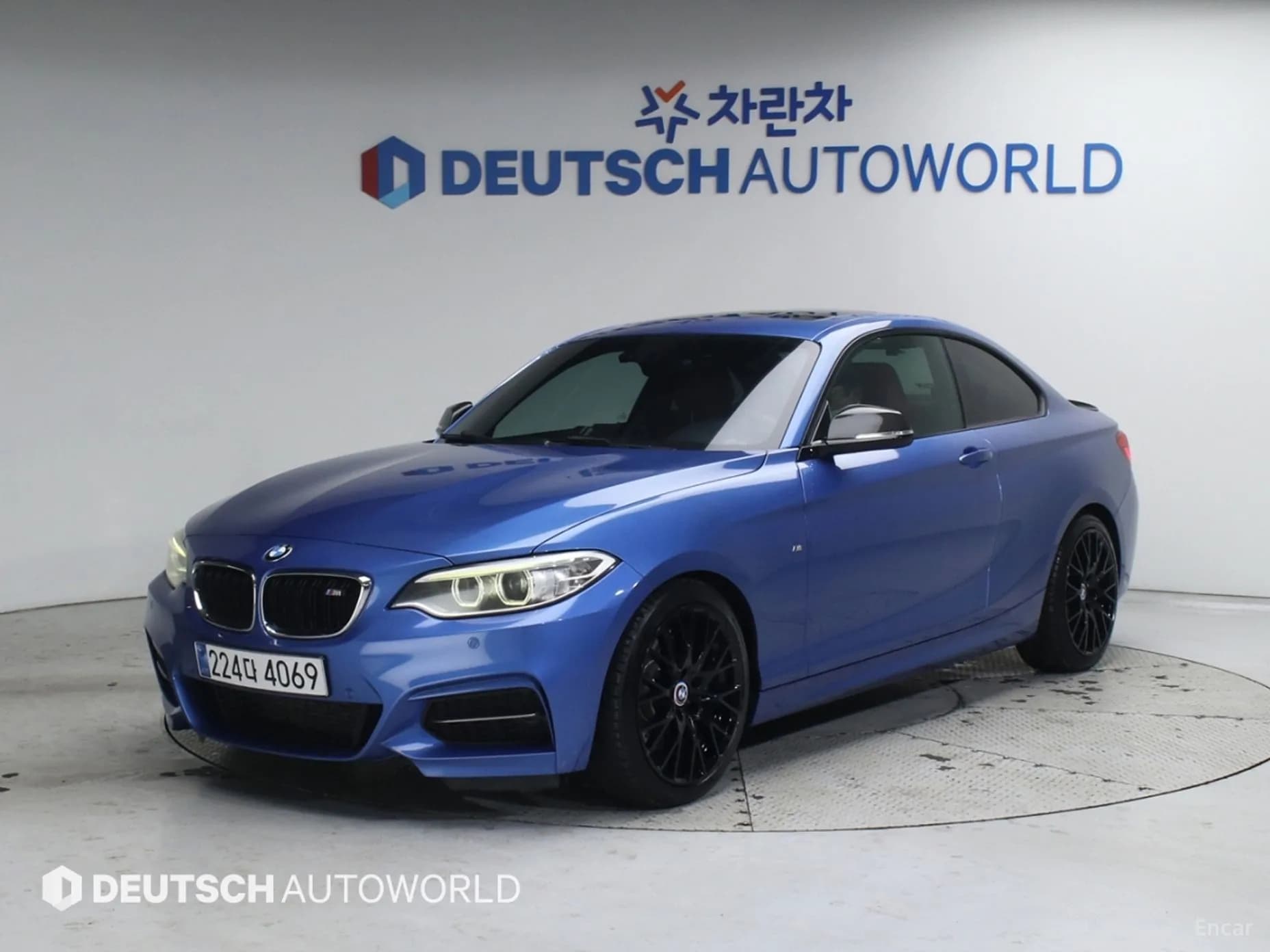 2 Series (F22)