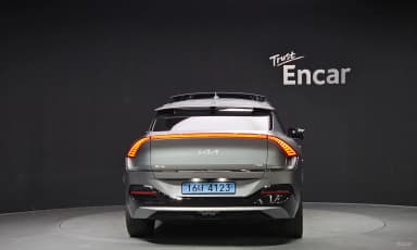 EV6