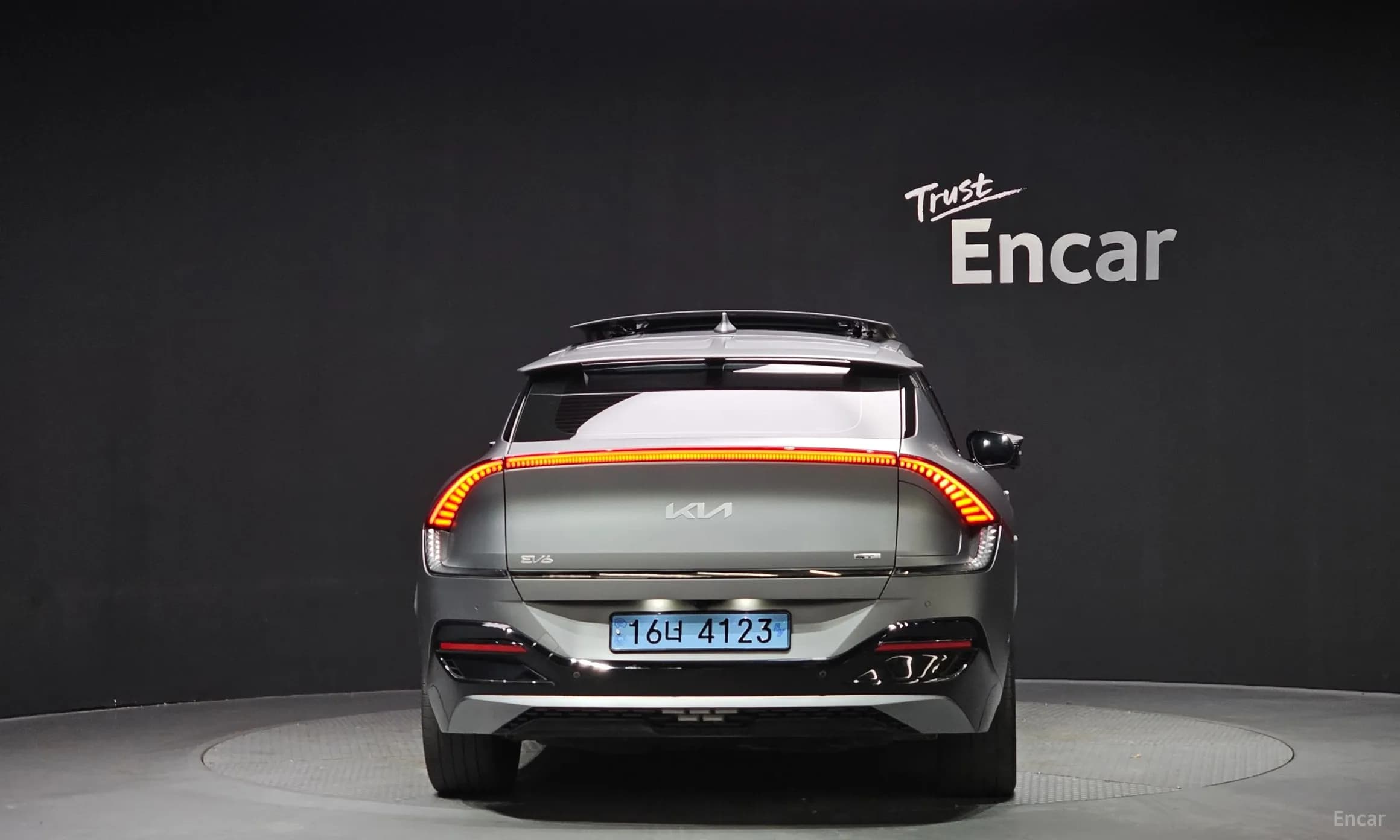 EV6