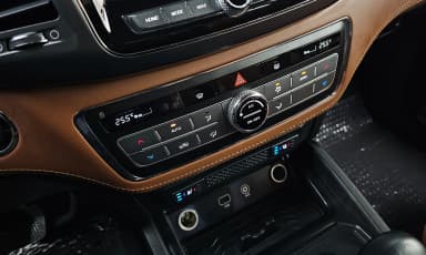 Rexton Sports Khan