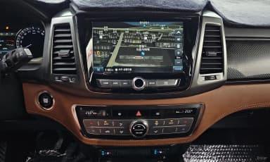 Rexton Sports Khan