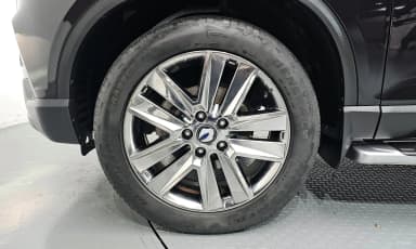 Rexton Sports Khan