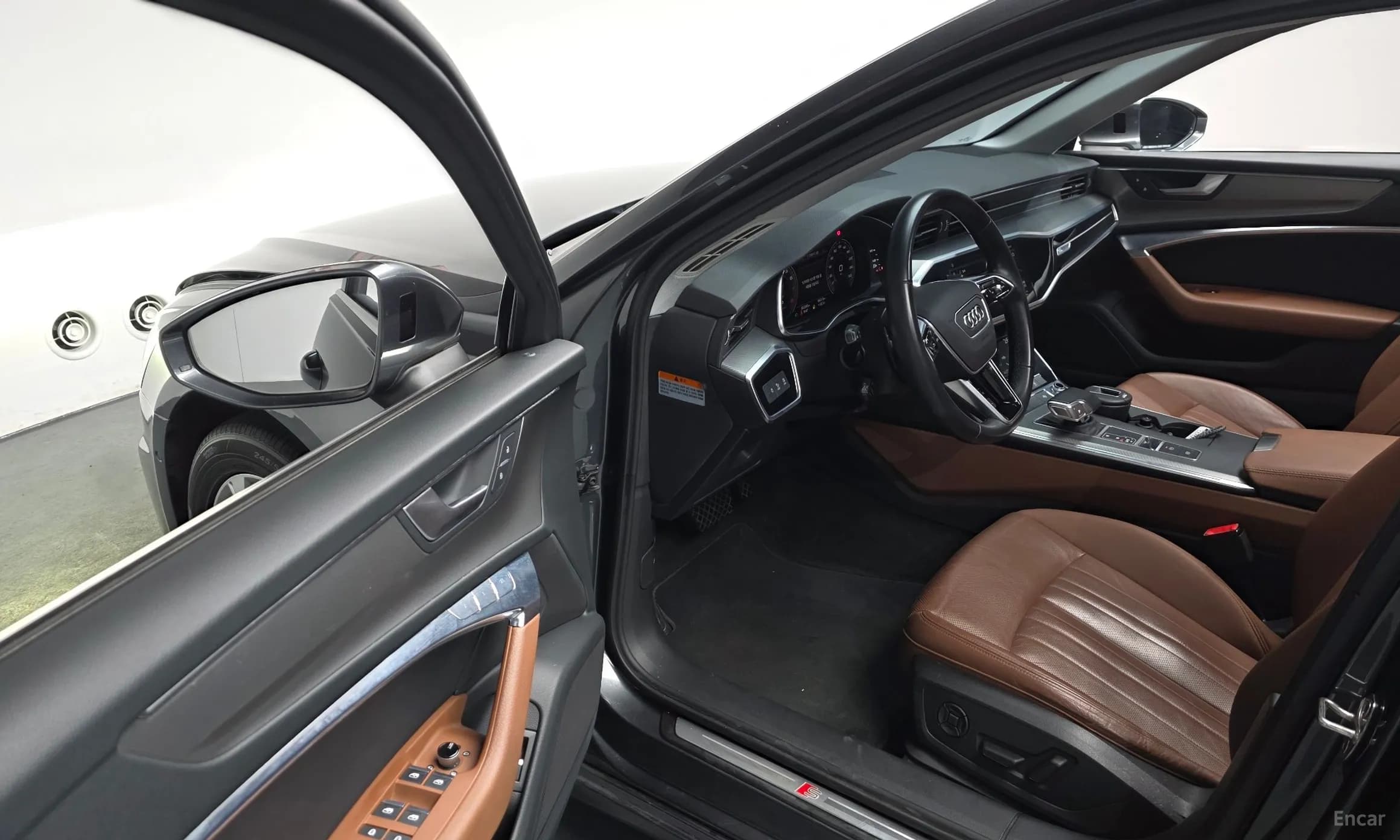 A6 (C8)