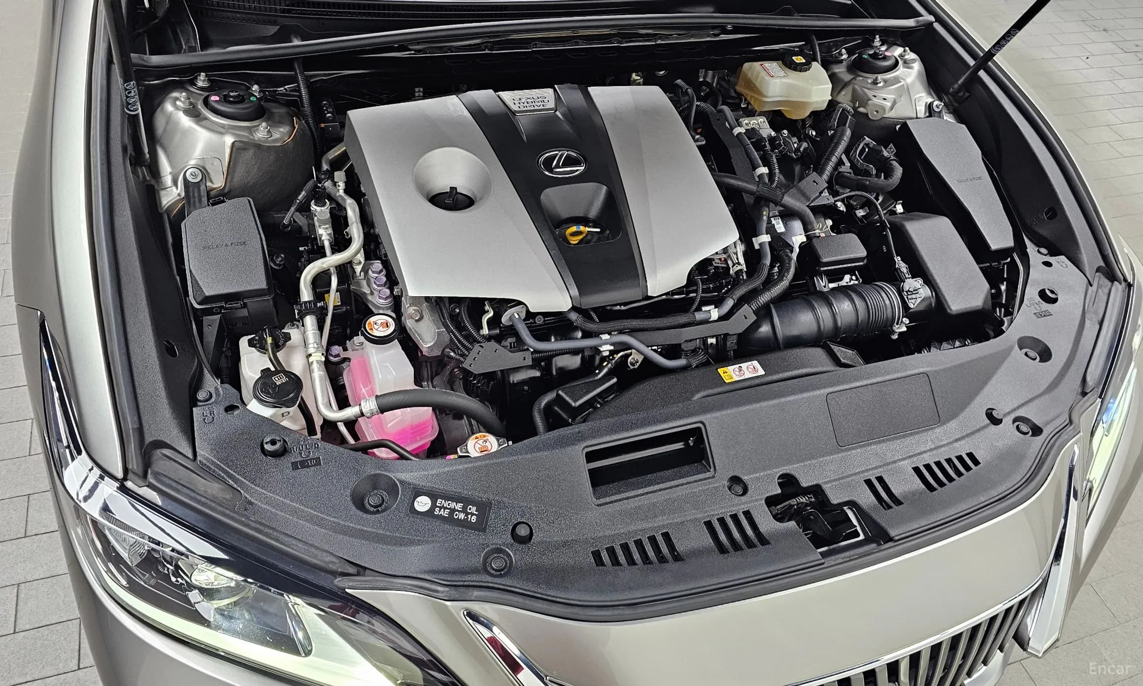 ES300h 7th Generation