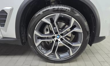 X5 (G05)