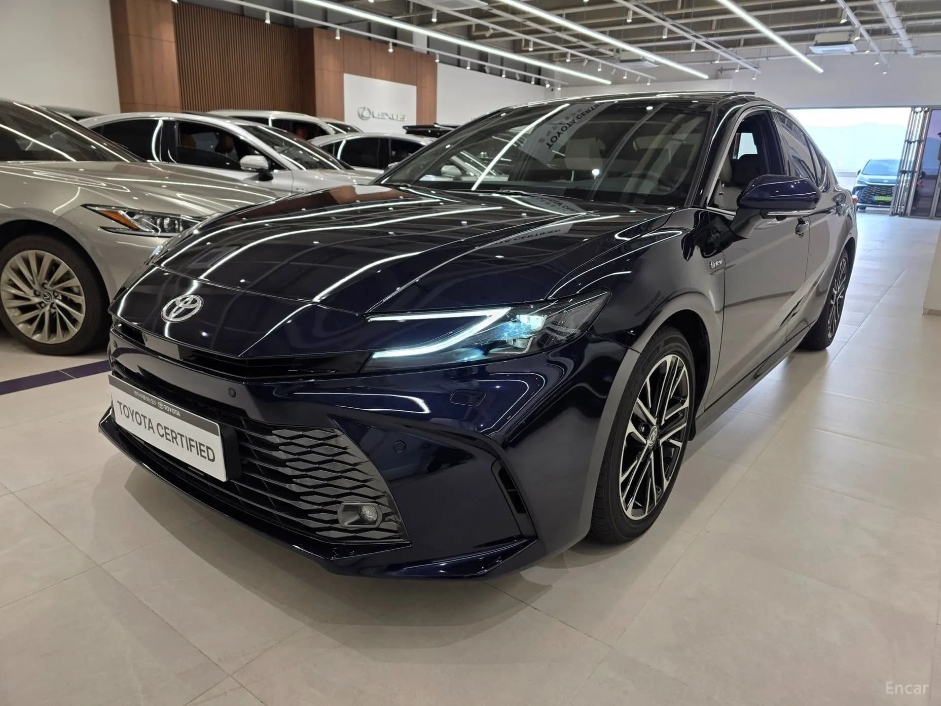 Camry (XV80)