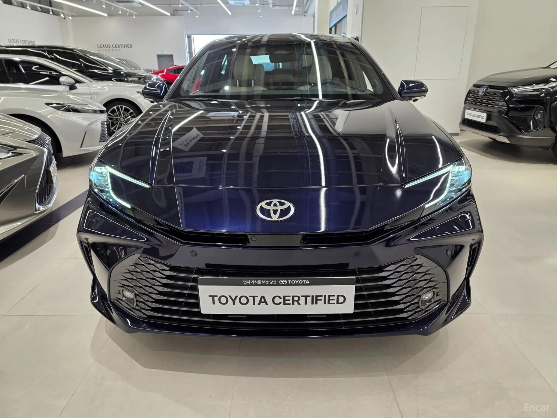 Camry (XV80)