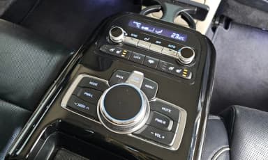 EQ900