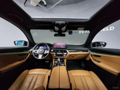 5 Series (G30)