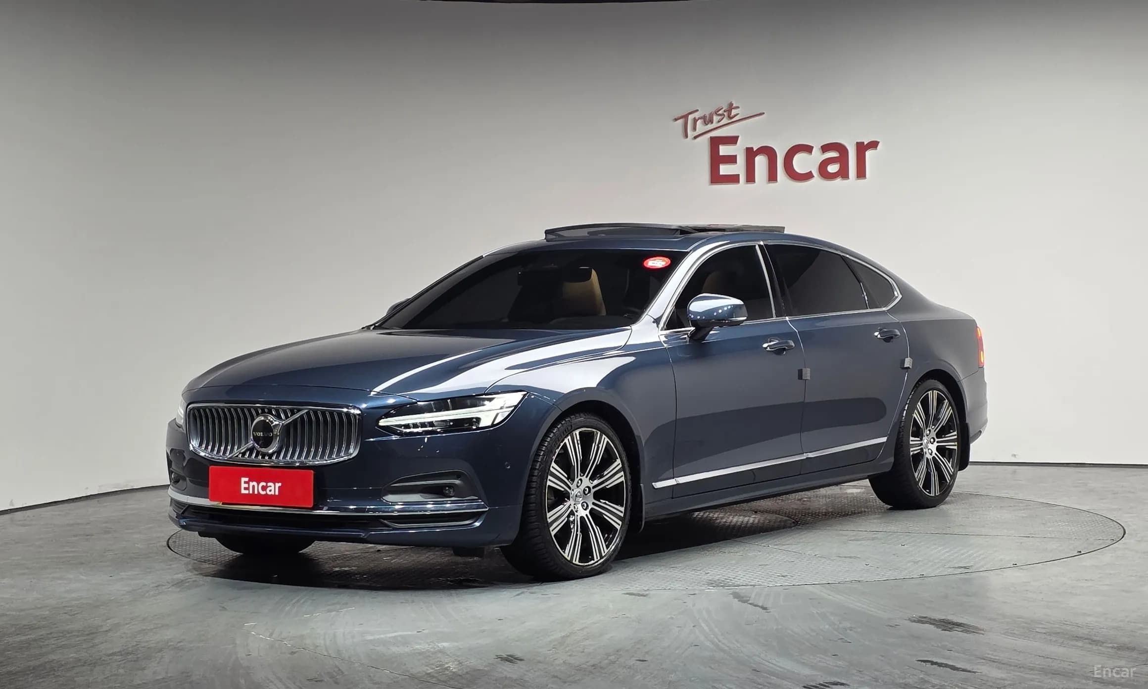 S90