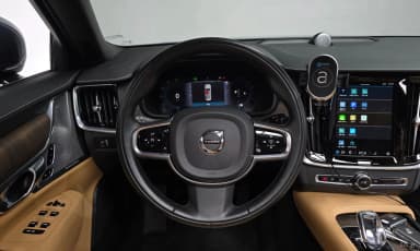 S90