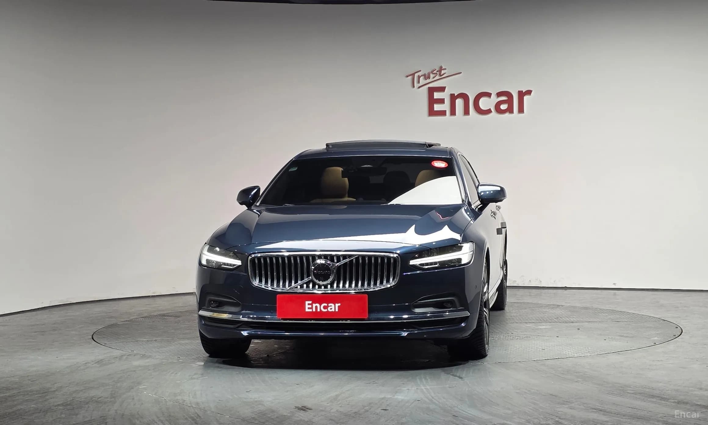 S90