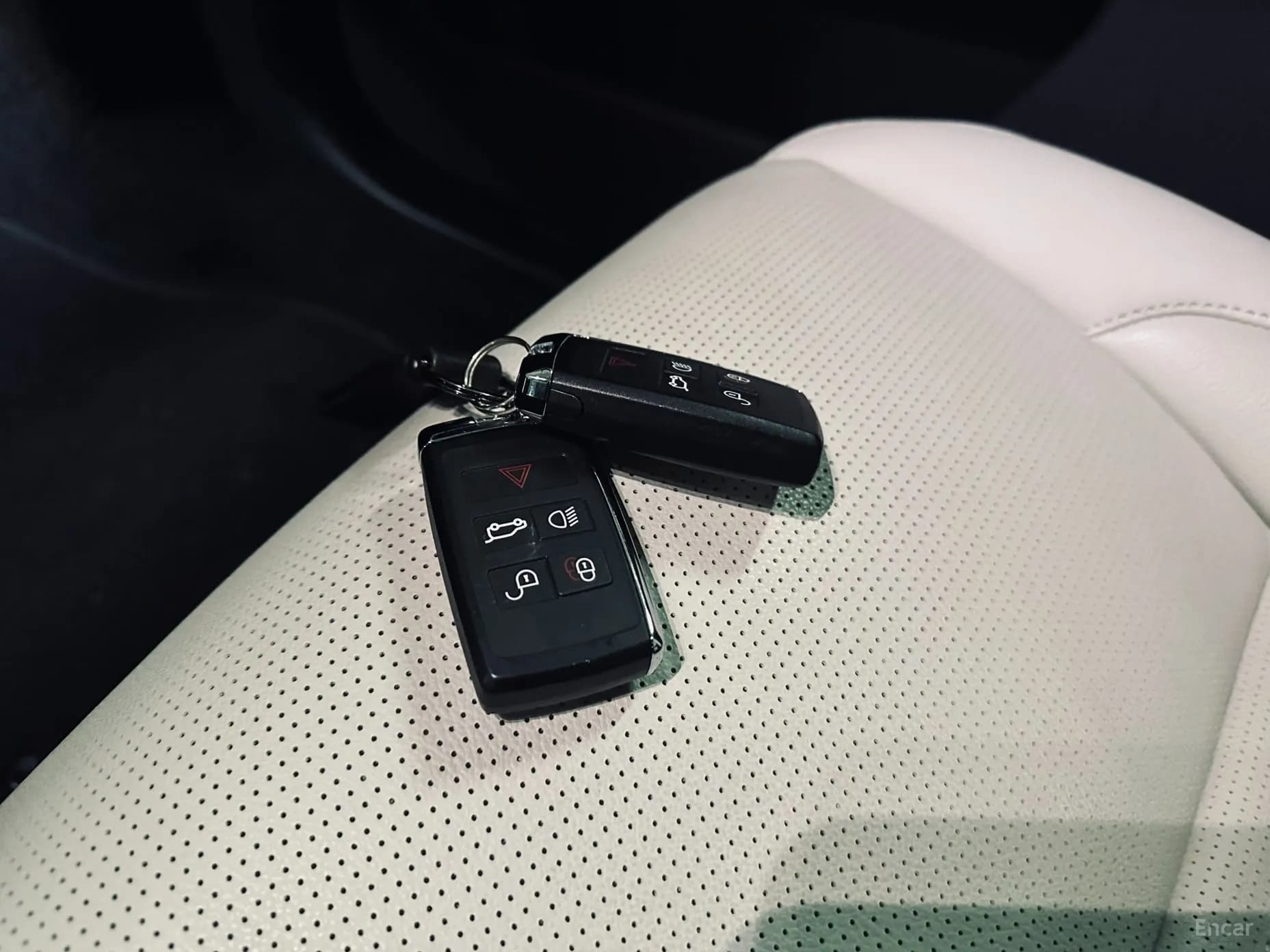 Discovery Sports